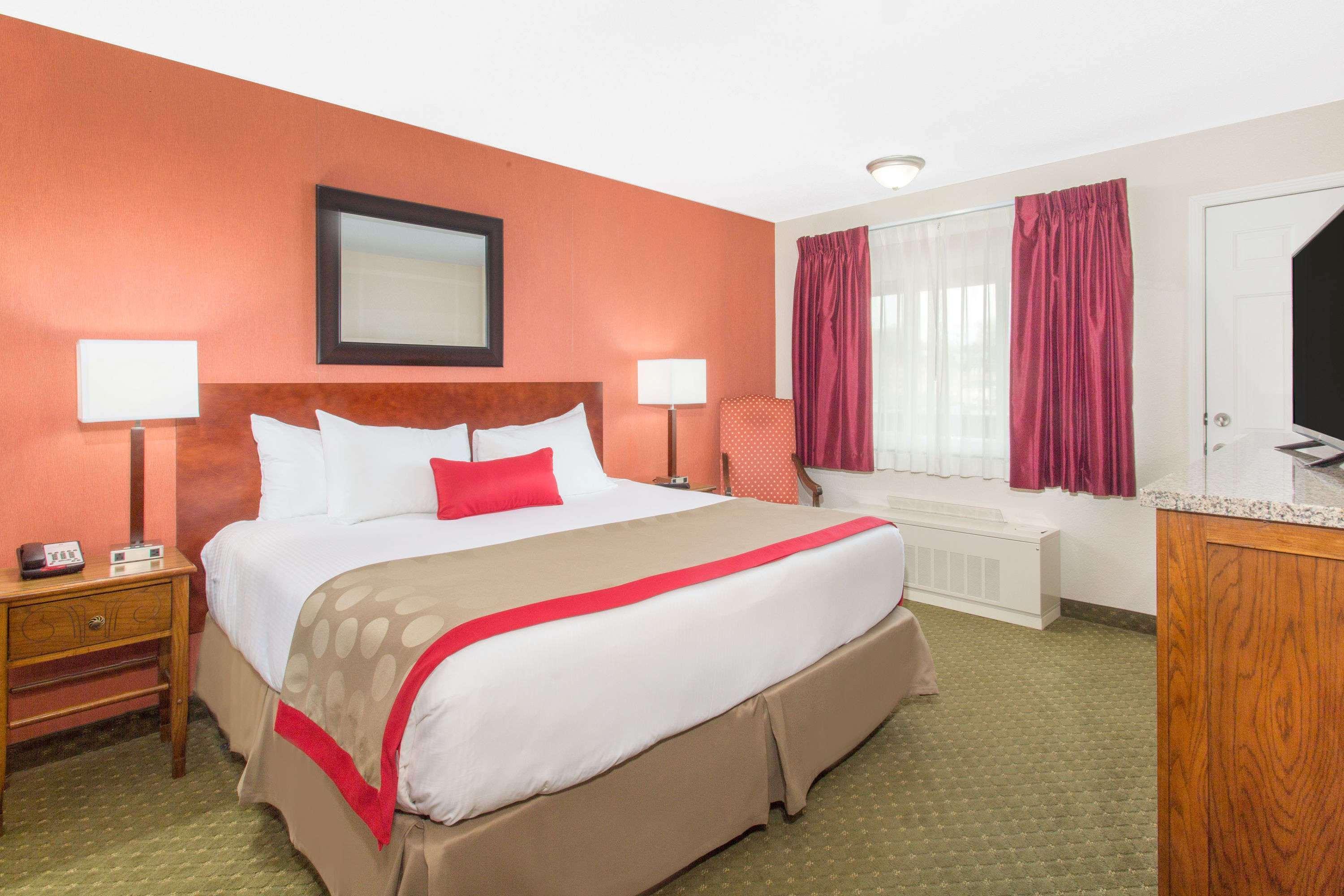 รามาดา บาย วินด์แฮม เอลโก โฮเต็ล แอท สต็อกเมนส์ กาสิโน Hotel เอลโค ภายนอก รูปภาพ