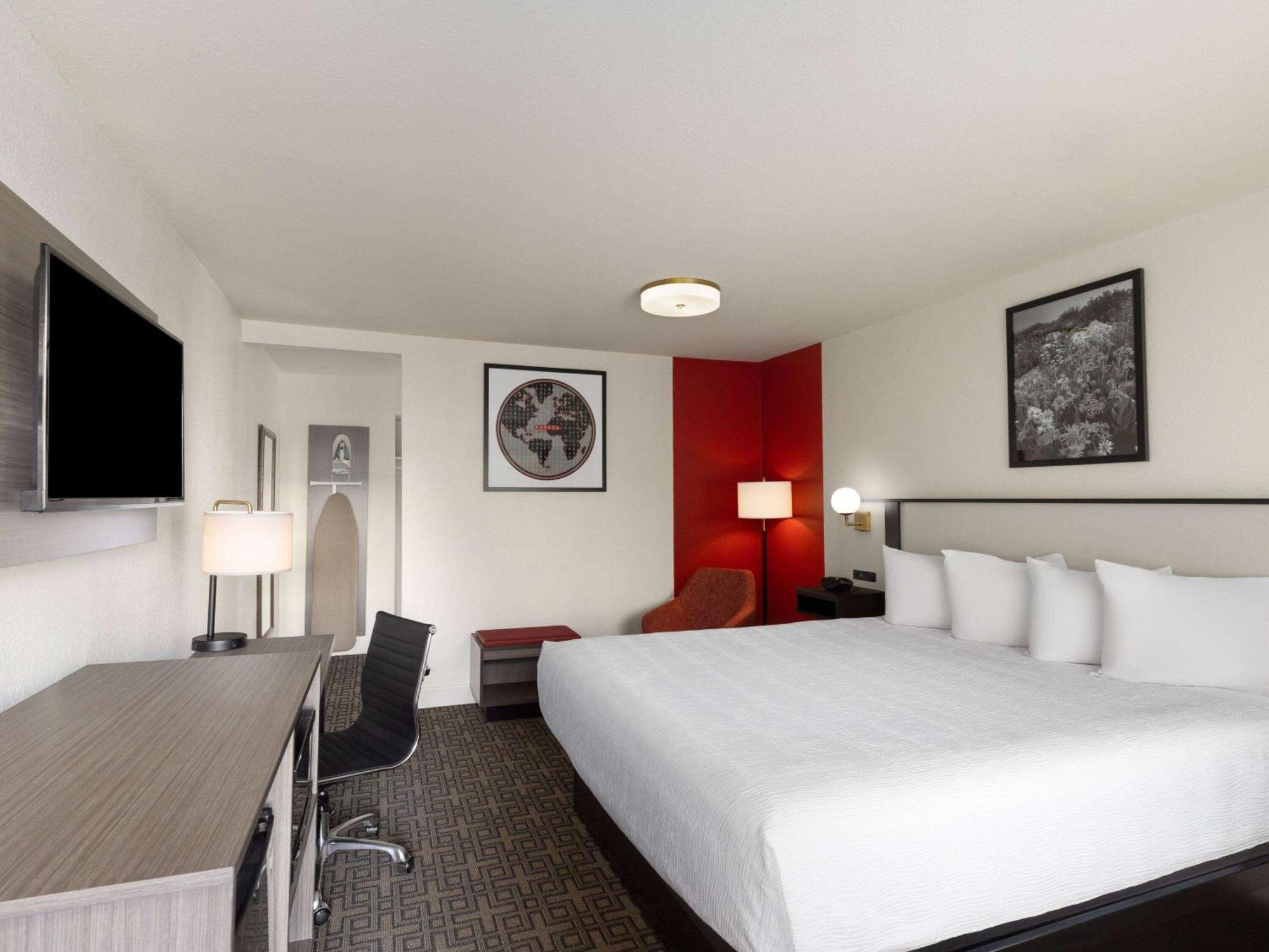 รามาดา บาย วินด์แฮม เอลโก โฮเต็ล แอท สต็อกเมนส์ กาสิโน Hotel เอลโค ภายนอก รูปภาพ